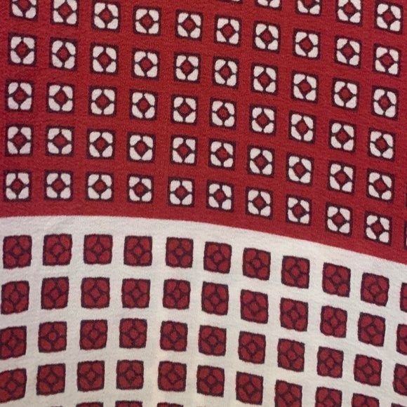 Madewell Red Print Silk Tee w/ Tie Back - Picture 4 of 8